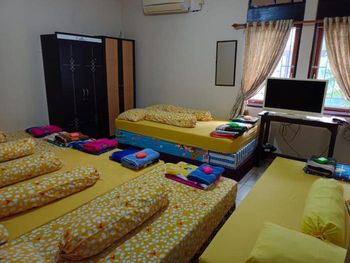 Ray Executive Guesthouse Rooms