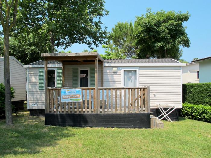 Holiday Home Happy Premium by Interhome