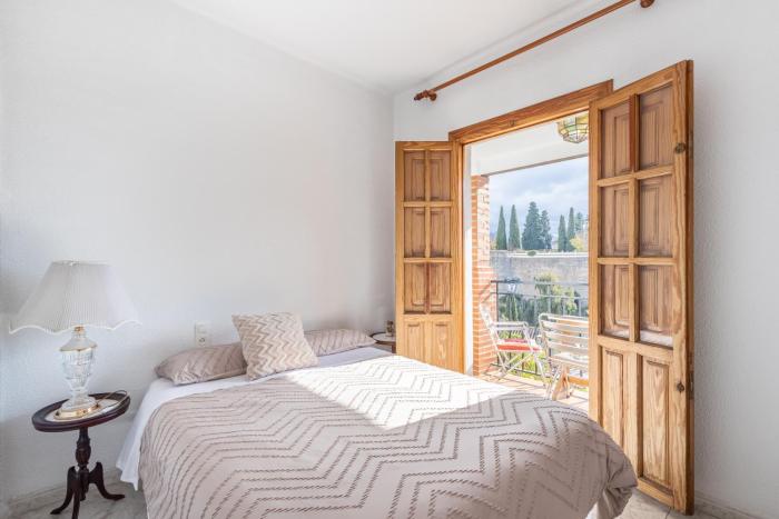 Carmen de la Sultana - free parking