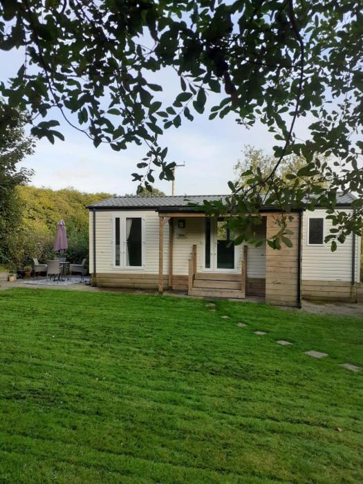 The Lodge, dog friendly rural retreat