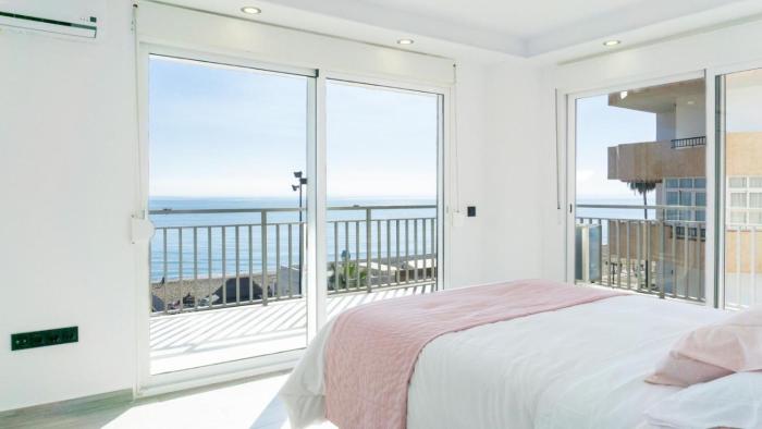 Paradise on the seafront in Fuengirola