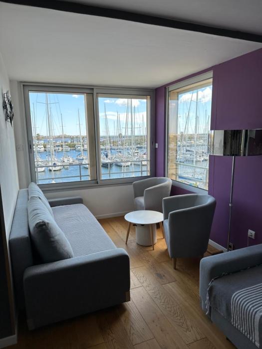 Gruissan Pleine vue sur port