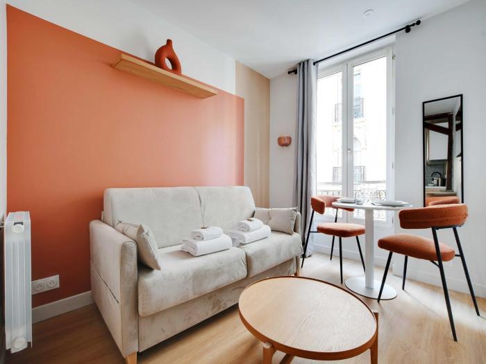 Beautiful studio -16 ard de paris- Mobility lease