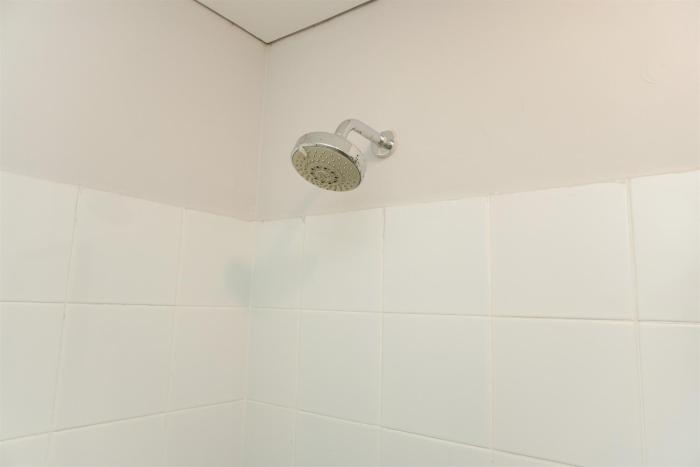 Nice Studio Loft Mezzanine at Kubikahomy Apartment By Travelio