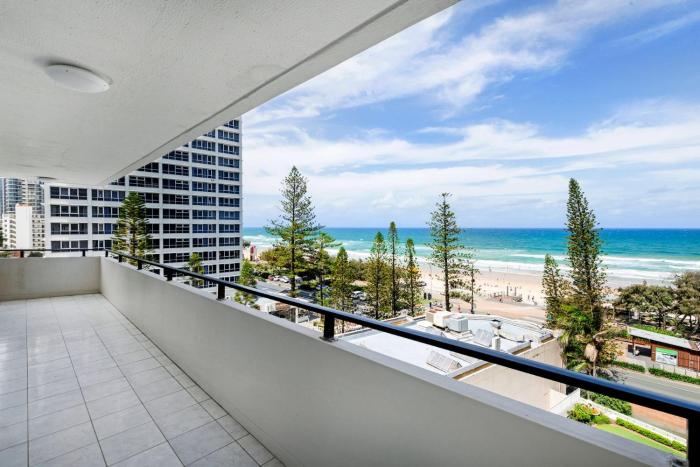 The Sands Beachfront 3 Bedroom Apartment - CoastHM