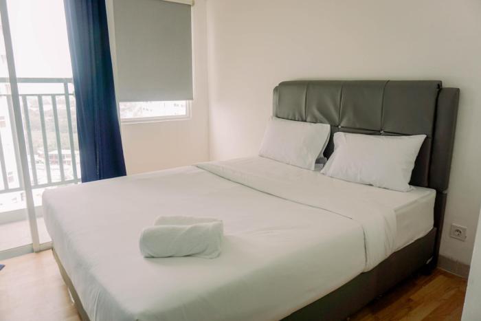 Minimalist and Best Deal Studio at Serpong Garden Apartment By Travelio