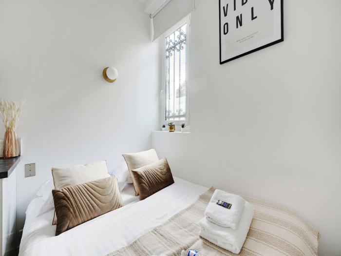 Superb studio 2P Ecole Militaire Eiffel Tower - MOBILITY LEASE