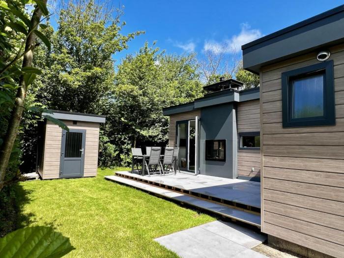 Unique chalet for 5 with garden