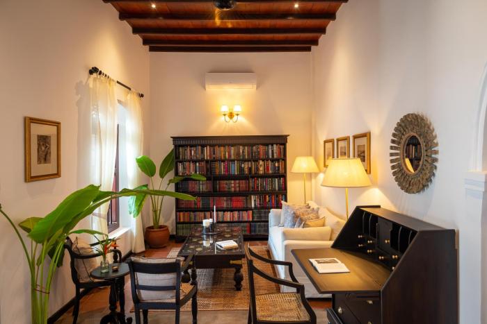 Writers Lodge By Ishq