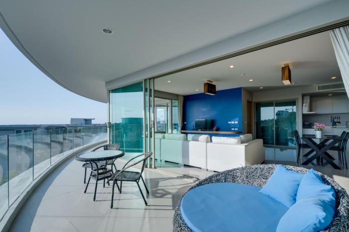 Veloche Apartment by Continent