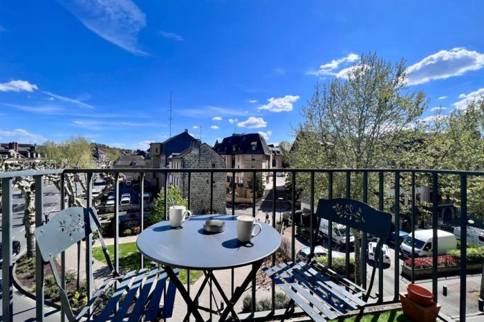 Casa #1407 - T2 Climatisé avec Balcon - Hyper Centre