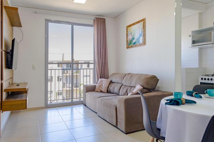 Apto c otima localizacao prox praias e pq aquatico