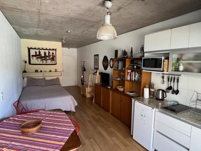 Moderno estudio, muy luminoso - Movistar Arena