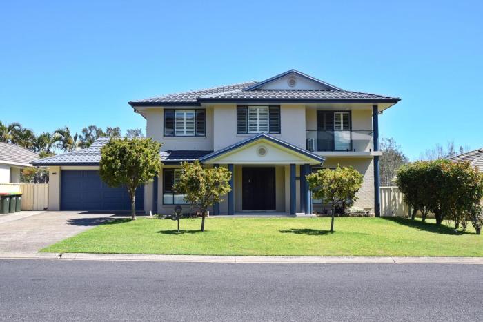 Jaspa - River Views - Bring your own linen