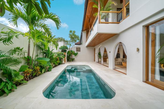 Villa Ixora - Exquisite 3BR Villa in Berawa,Canggu