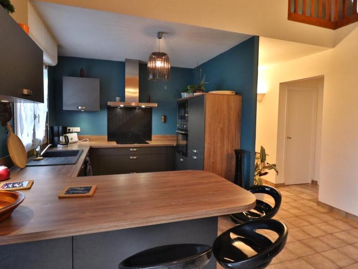 Maison confortable 3 chambres, jardin, proche plages & bourg, WiFi, parking - FR-1-813-15