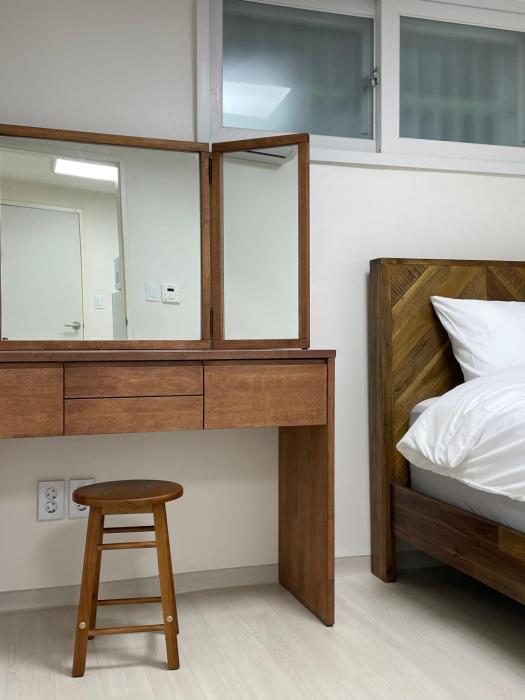 #2 Beds, 2 Rooms STAYTION25 #Wangsimni Comfortable 2 Cozy Rooms