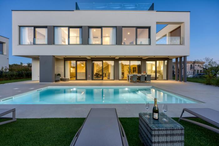 Villa Ivy