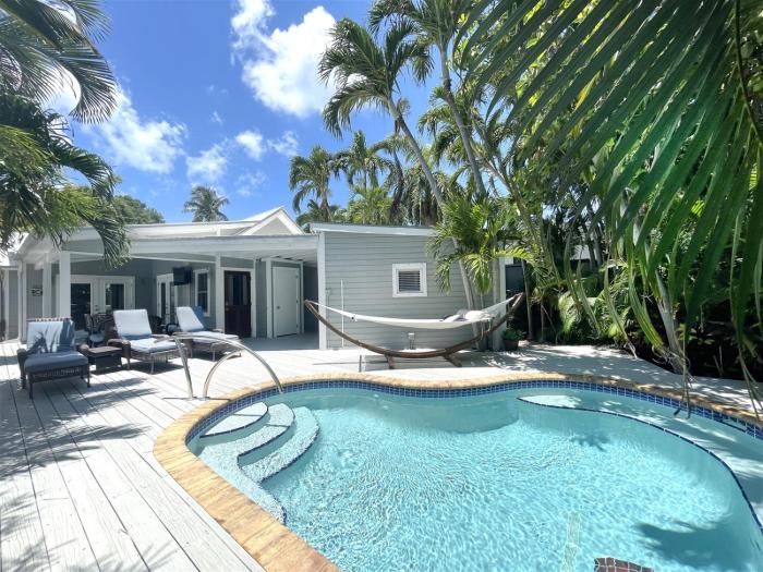 Key Lime Cottage