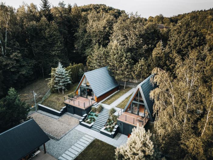 Budzi nas las Marcyporęba - Duży domek