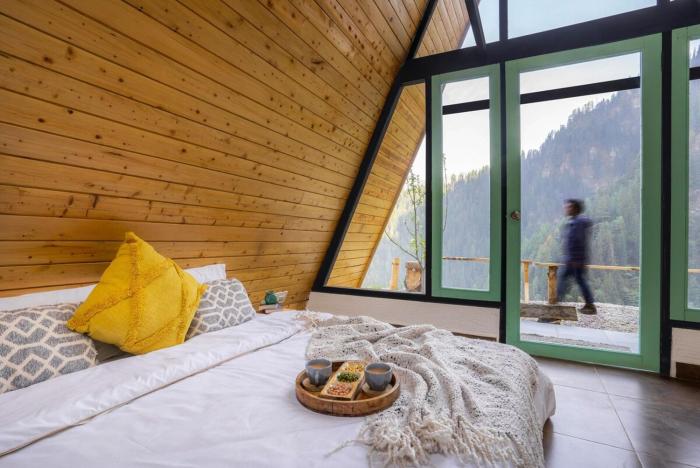 Vibrant A-Frame In The Valley By Bastiat Stays
