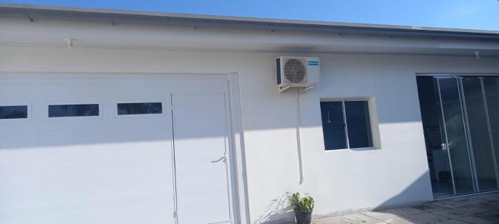 Casa com Quiosque Confortavel