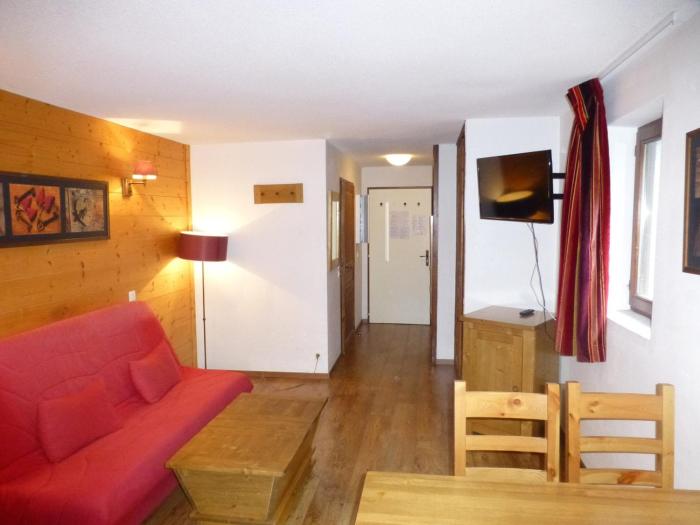 Studio 2* pour 4 pers, avec parking et WIFI à Brides-les-Bains - FR-1-512-152