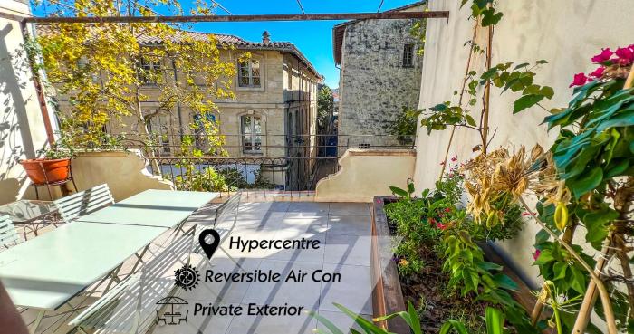 AC - Private Exterior - Duplex Quartier des Artistes