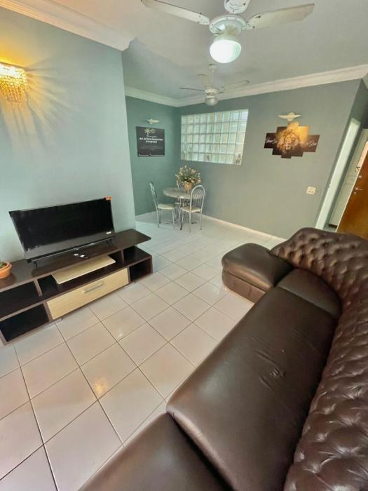 Apartamento no Guarujá - 600metros da Praia