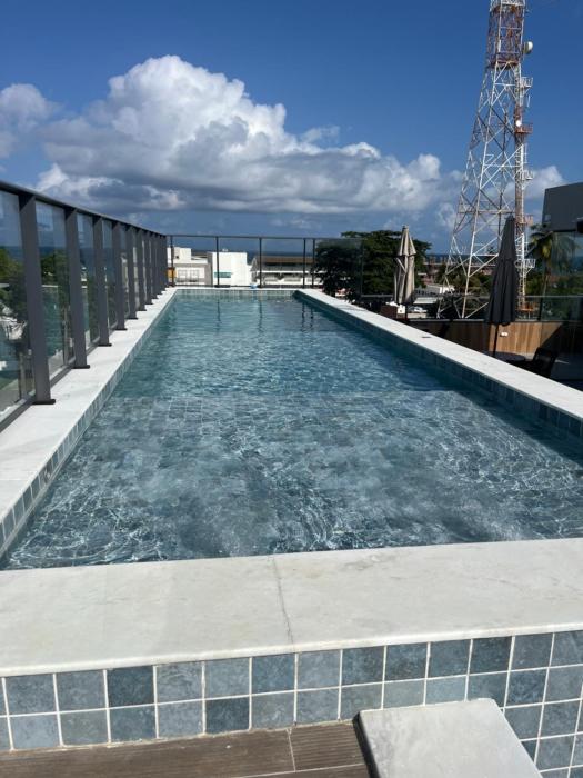 Flat com Piscina Privativa Tamandaré