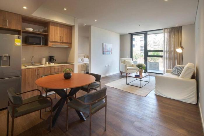 Caluce Apt 2B by letoH