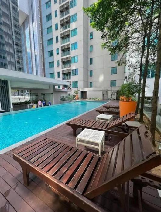 Mercu Summer Suites SP Home