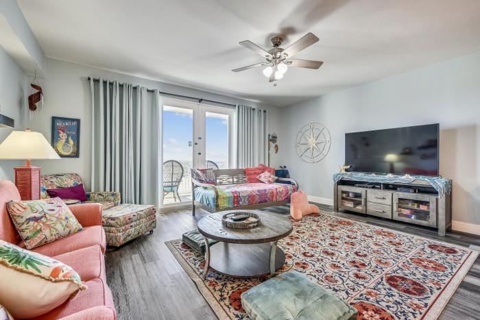 Laketown Wharf 835 - Very Cool 1 BedroomBunks, Sleeps 6, Free Fun! condo