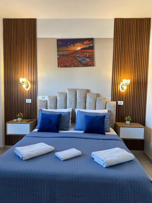 Kingsland Apartment Ksamil