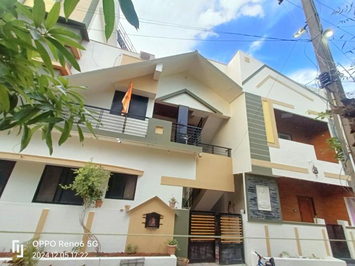 Dream Hampi Villa & Home Stay