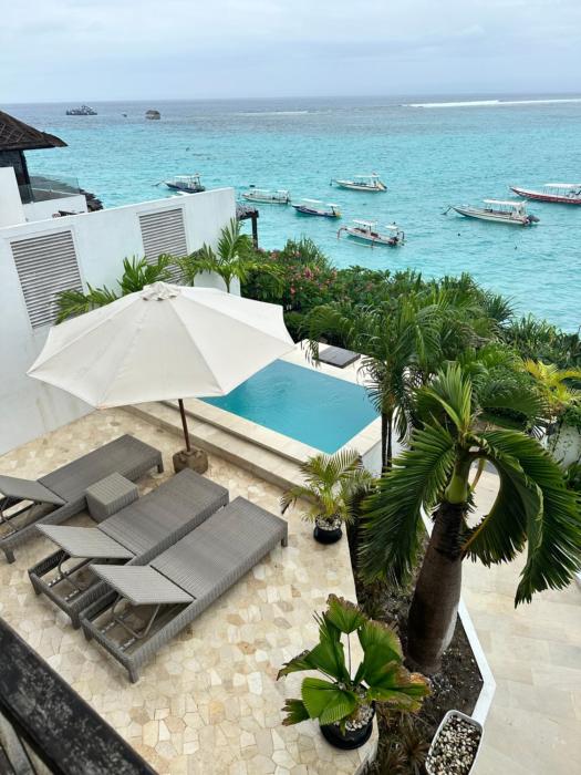 VILLA AMAN - Oceanfront