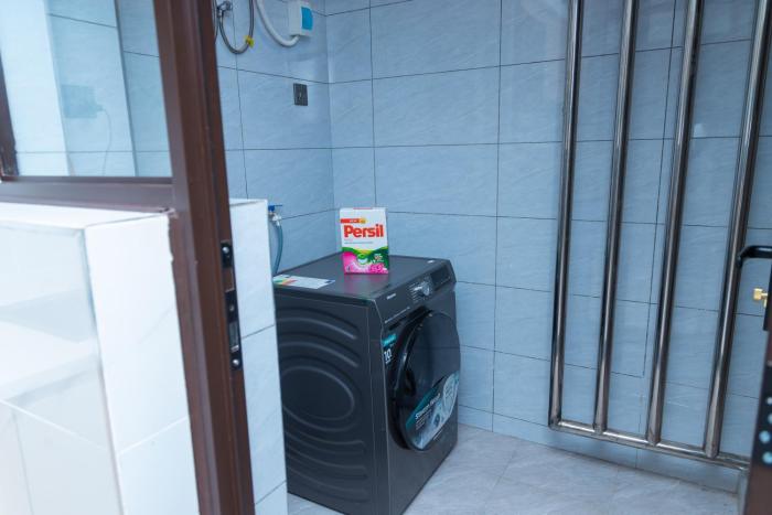 Esthers Paradise Haven