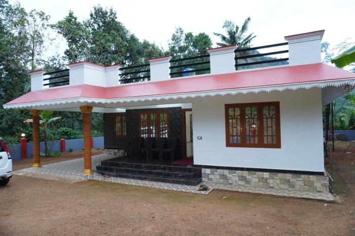 Mankulam Holidays Homestay