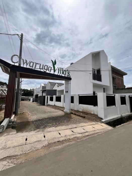 Two Bed Rooms House at Parongpong Near Lembang