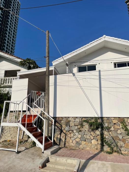 L Pool Villa Jomtien