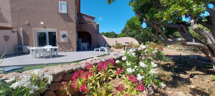 Villa "Lecci" Porto-Vecchio résidence RIVIERA avec piscine classée 3 étoiles