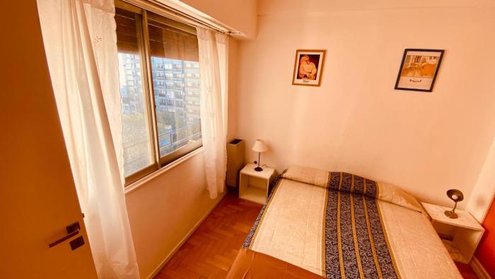 Clásico y bien ubicado departamento para 4 personas