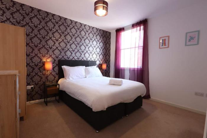 Stylish 2 Bed in Old Market