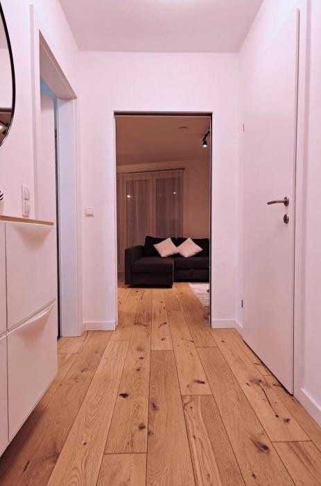Cozy & Stylish Appartment in Vienna - 1 min to U3 Metro - Quiet Area with Shops nearby