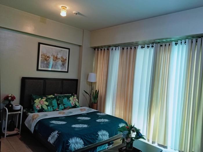 Homey Staycation Across NAIA terminal 3