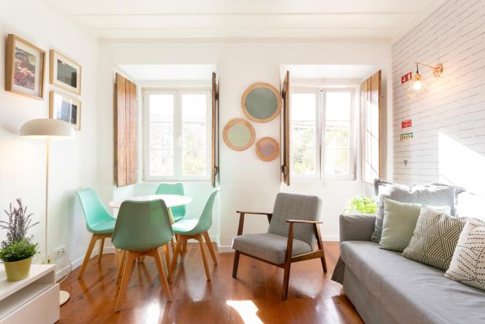 Lisbon perfect 1 bdr flat with air conditioner!