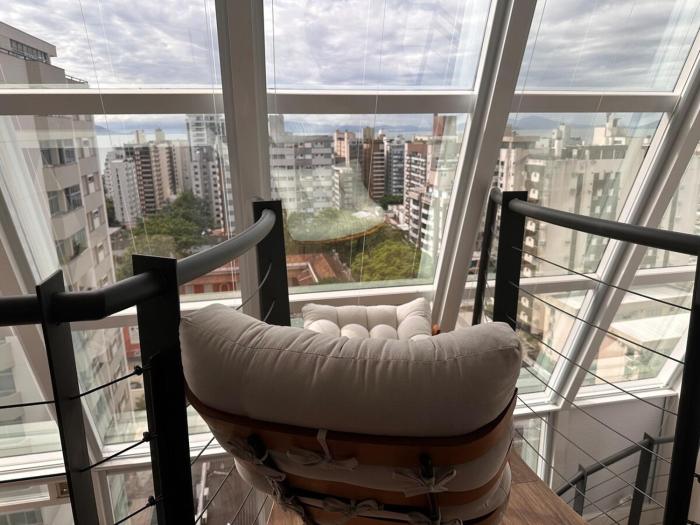 Loft Duplex com Hidromassagem