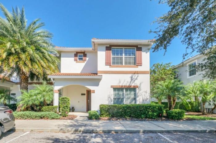 Spacious 5 Bedroom Villa for Families 6337