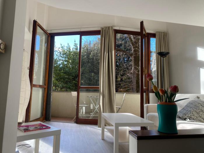 Relaxing Garden Apt Near Historic Florence