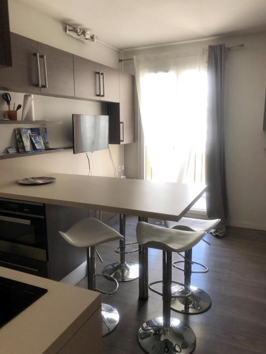 Aux Angles superbe studio refait à neuf et très bien équipé